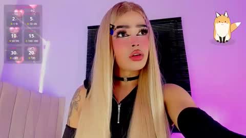 diva_ts_ online show from April 18, 3:44 am