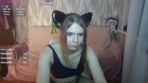 Diane online show from August 10, 10:22 pm