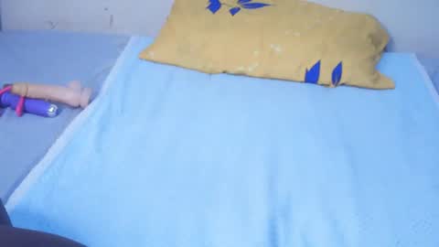 divineassgoddess online show from August 5, 11:25 pm