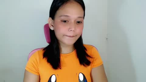 Crystal mae online show from August 7, 5:35 pm