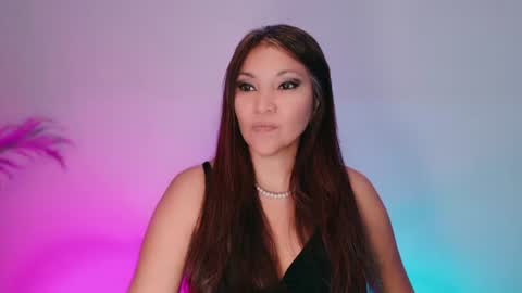 DivineLynn online show from July 29, 2:13 pm