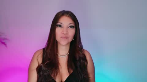 DivineLynn online show from July 29, 3:19 pm