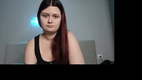 Alise I  online show from August 12, 6:54 pm