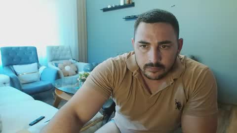 STR8 BOYv online show from August 10, 10:38 am