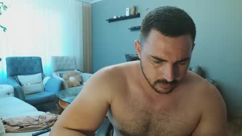 STR8 BOYv online show from August 10, 11:44 am