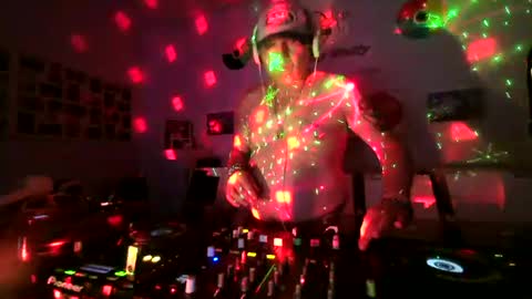 djnackt75 online show from June 16, 11:25 pm