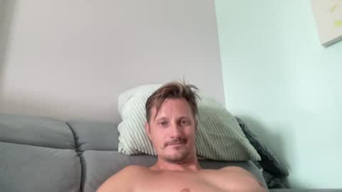 djo68686666 online show from August 25, 2:57 pm