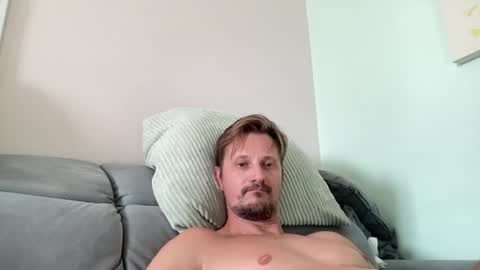 djo68686666 online show from September 10, 4:06 pm