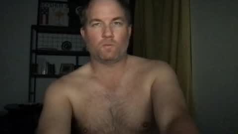 TriflinYoBitch online show from February 25, 7:50 am