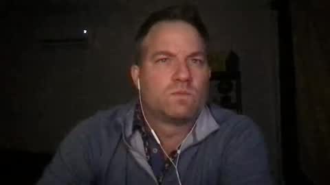 TriflinYoBitch online show from March 14, 12:00 pm