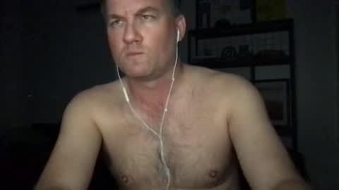 TriflinYoBitch online show from April 21, 6:52 am