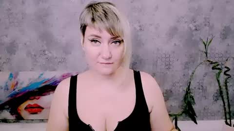 djullia online show from August 10, 11:44 am
