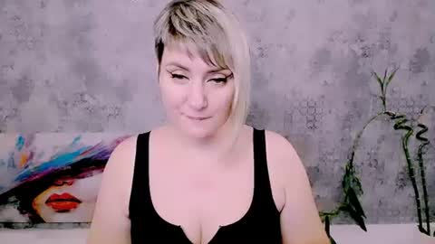 djullia online show from August 10, 12:50 pm