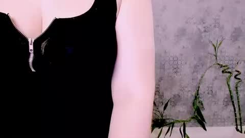 djullia online show from August 10, 1:56 pm