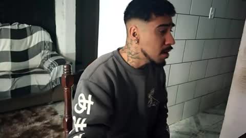 dmacedo96 online show from July 10, 1:17 pm