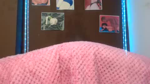 doeschi_fox online show from July 24, 2:14 am