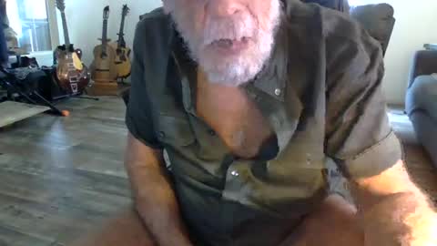 dogluc7 online show from July 25, 3:49 pm
