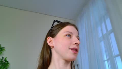 Doly online show from May 27, 1:35 pm
