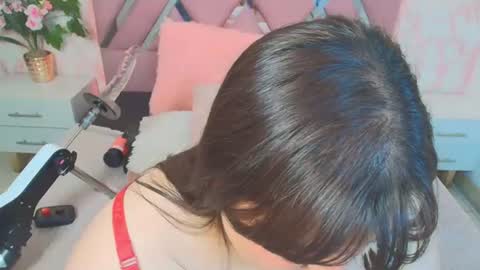 Dolce Pearl online show from August 14, 4:05 am