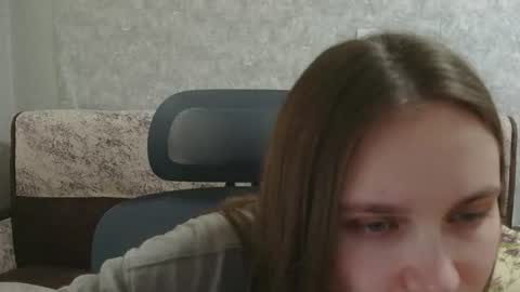 dolcezza_ online show from July 24, 3:48 pm