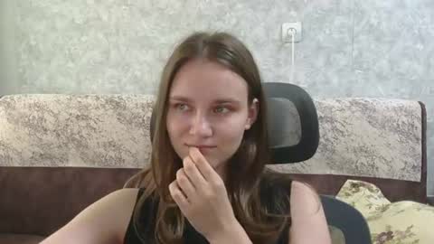 dolcezza_ online show from July 30, 2:13 pm