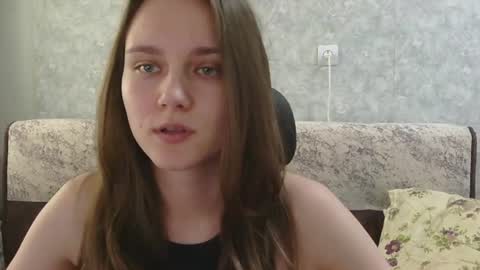 dolcezza_ online show from August 4, 11:51 am