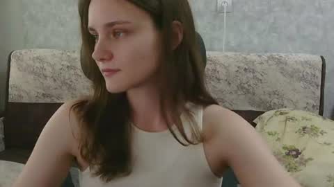 dolcezza_ online show from August 7, 1:44 pm