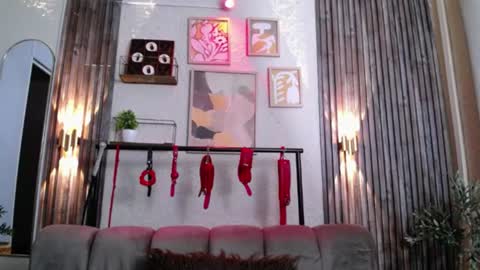 doll4anall online show from August 12, 12:35 am
