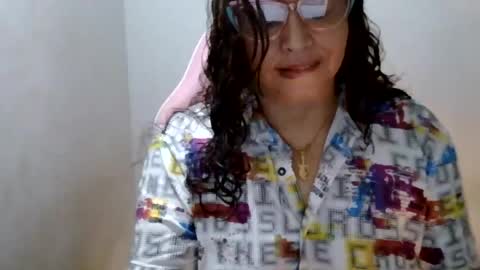 doll78latin online show from August 10, 12:01 am