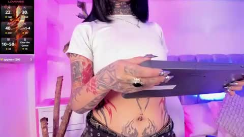 doll  bella online show from August 8, 4:40 pm