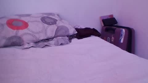 doll_dollys_ online show from August 2, 7:43 pm