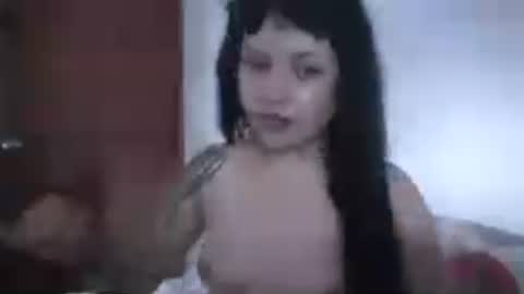 doll_dollys_ online show from August 9, 10:11 pm