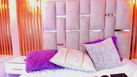 SARAH online show from June 27, 3:48 pm