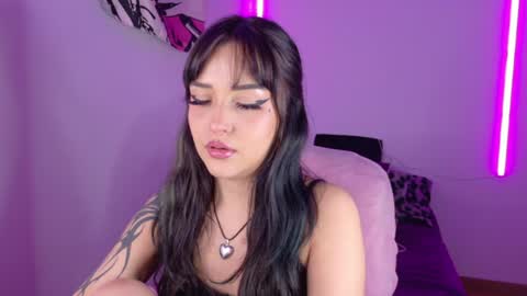 Isabela   Independet model 3 online show from July 31, 4:41 am