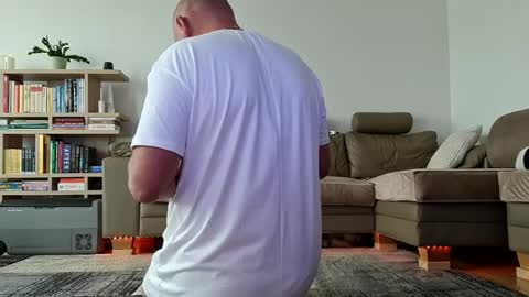 dollpetal online show from August 6, 8:13 am