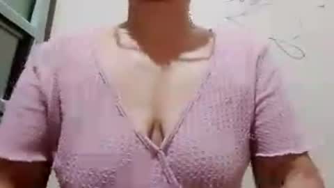 dolly926661 online show from August 9, 12:28 pm