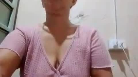 dolly926661 online show from August 9, 3:57 pm