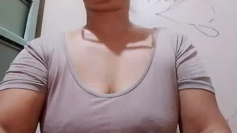 dolly926661 online show from August 11, 10:06 am