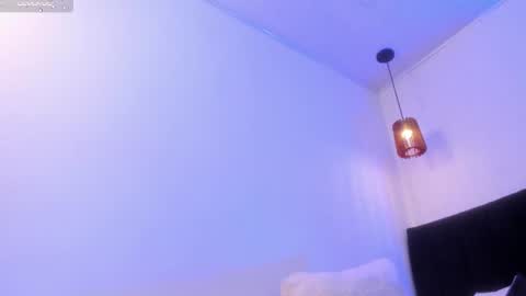 Call me Zoe  online show from August 14, 8:56 pm