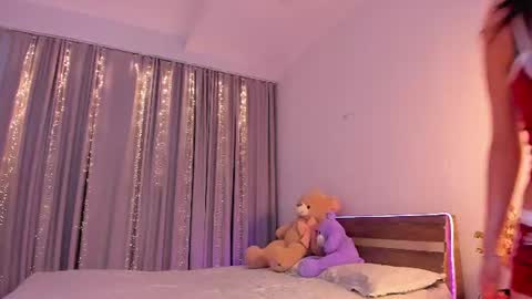 Dollya online show from July 18, 2:40 pm