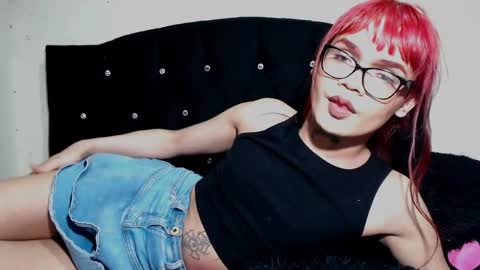 dollymoniee online show from May 8, 4:36 am