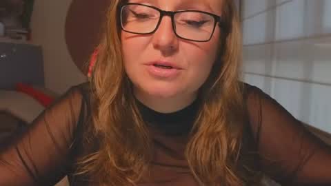DOM MUMMY online show from August 7, 3:34 pm