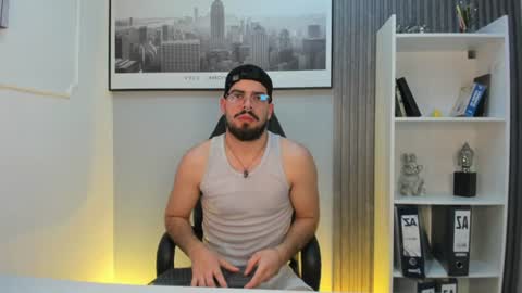 domboy  online show from August 29, 9:25 pm