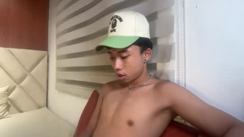 Ray online show from August 9, 2:29 pm