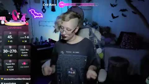 Bigbearnbunnyboy online show from July 28, 4:07 am