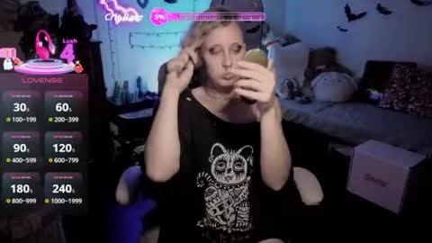 Bigbearnbunnyboy online show from August 10, 11:50 pm