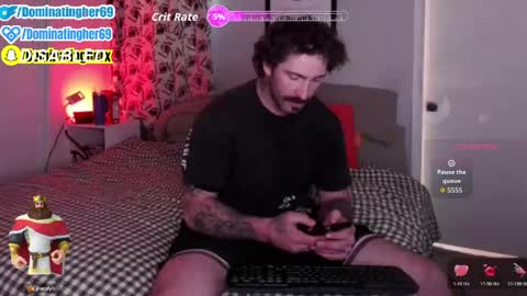 dominatingher69 online show from April 20, 11:21 pm