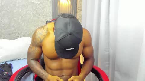 dominic_sg online show from July 19, 5:42 am
