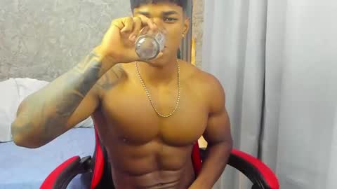 dominic_sg online show from July 21, 4:16 am