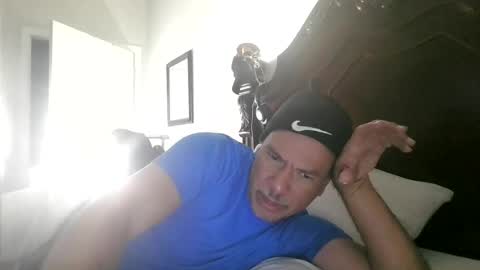 luis online show from July 19, 5:20 am